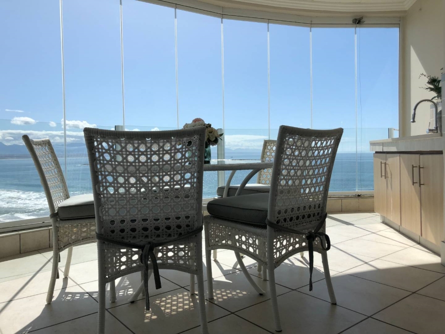 3 Bedroom Property for Sale in Diaz Beach Western Cape